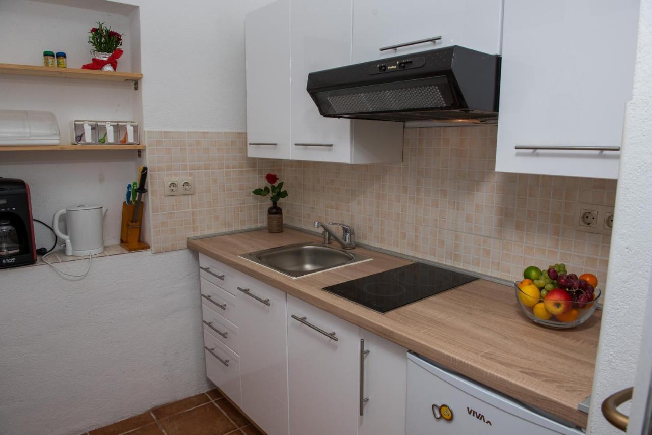 Apartmani Fila Vrsi Exterior foto