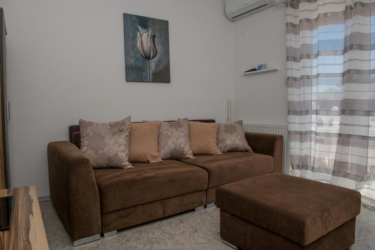Apartmani Fila Vrsi Exterior foto