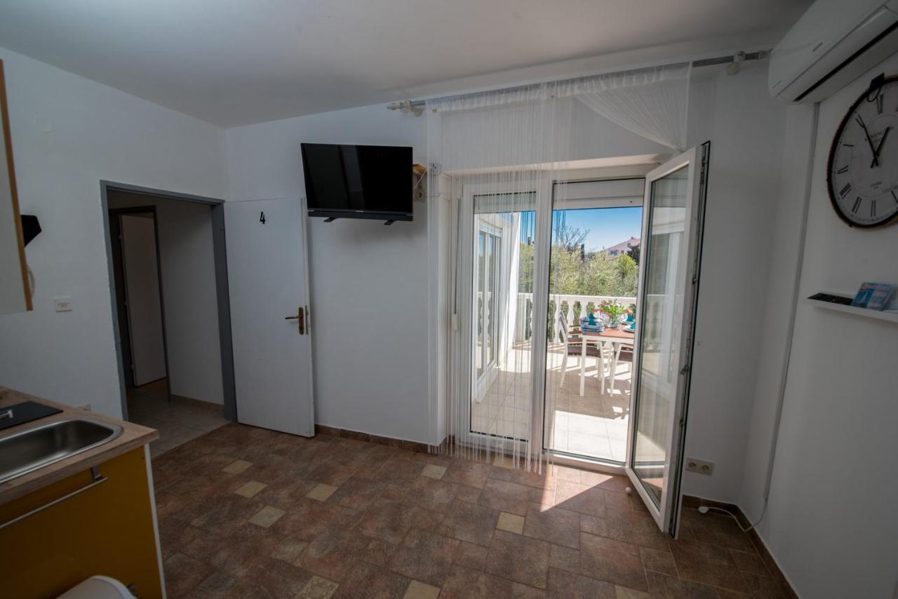 Apartmani Fila Vrsi Exterior foto