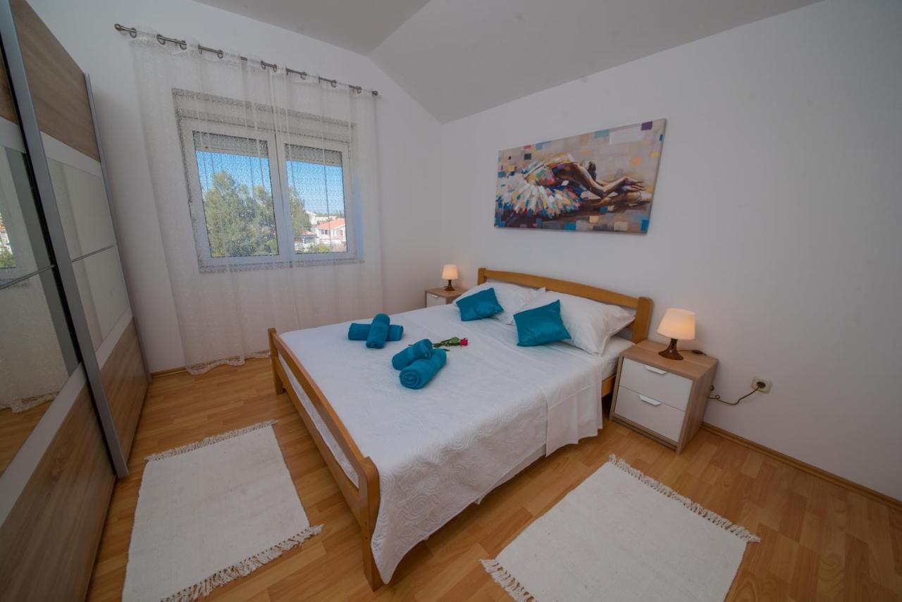 Apartmani Fila Vrsi Exterior foto