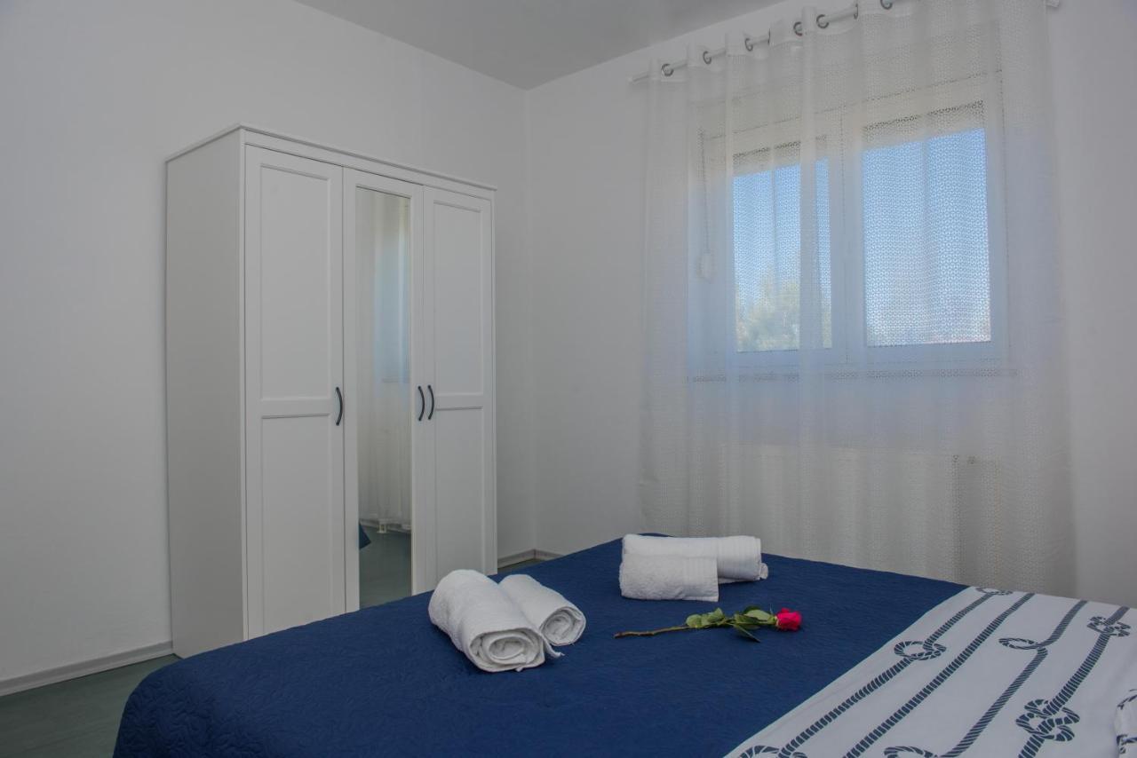 Apartmani Fila Vrsi Exterior foto
